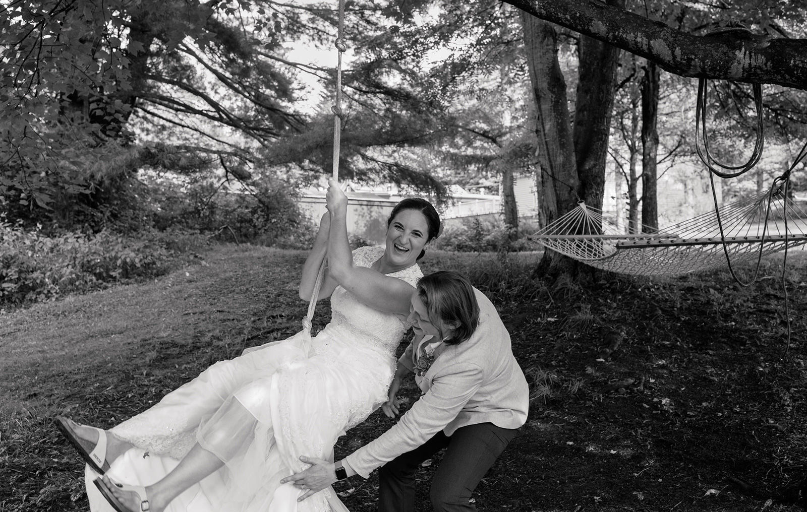 Gretchen-and-Summer-WNY-Weddings-3